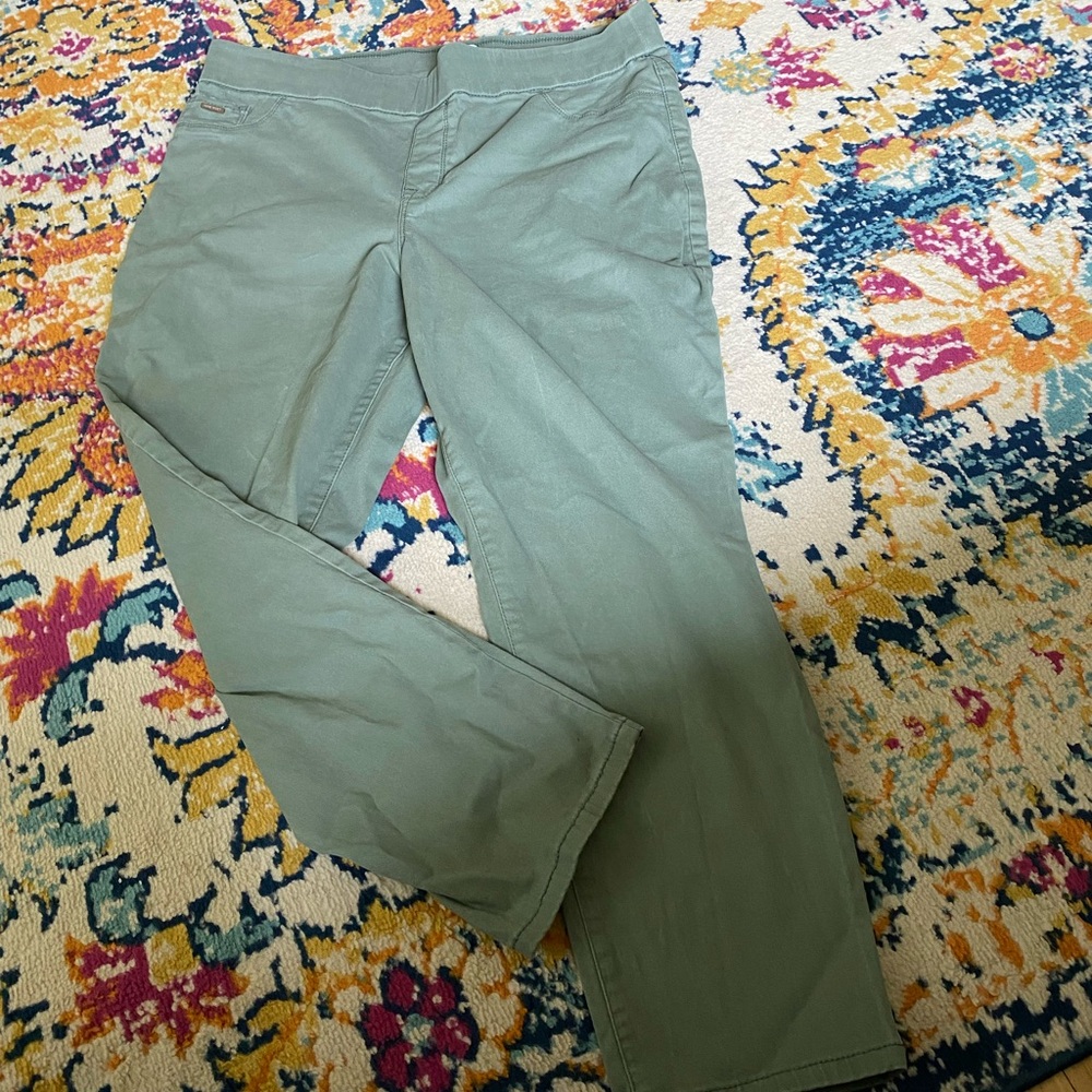 Nine West Green Chinos Relaxed Fit